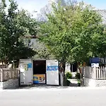 Pensjonat Demushi 3*