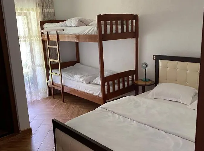 Demushi Konukevi Valbone